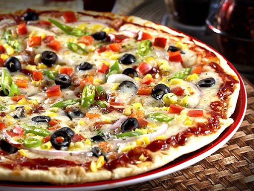 طرز تهیه پیتزا سبزیجات فست فودی